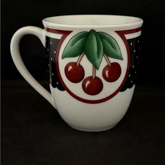 Mary Engelbreit Red Cherry Cameo Mug Hot Cocoa Tea Coffee Cups Green Black Vtg - Picture 3 of 6